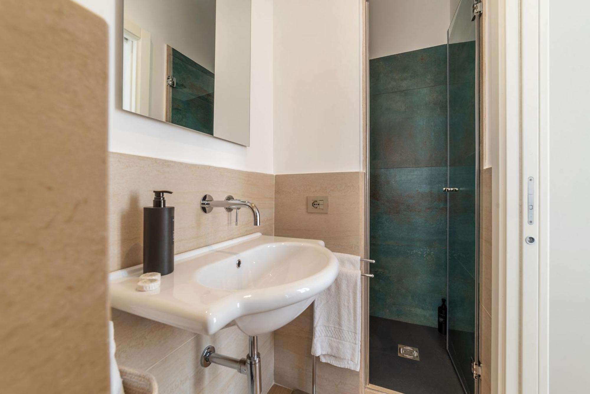 Apartment Joivy Cavour Luxury *