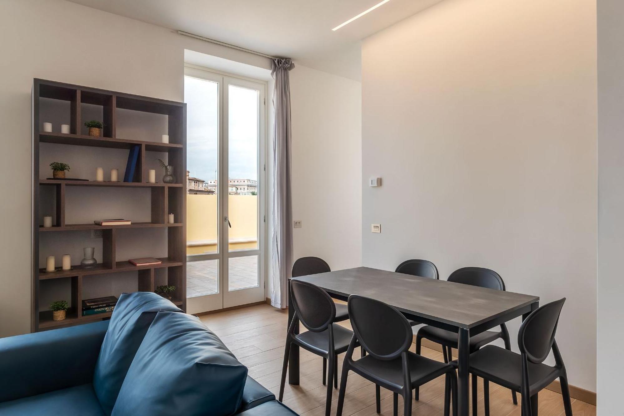 Apartment Joivy Cavour Luxury Rome