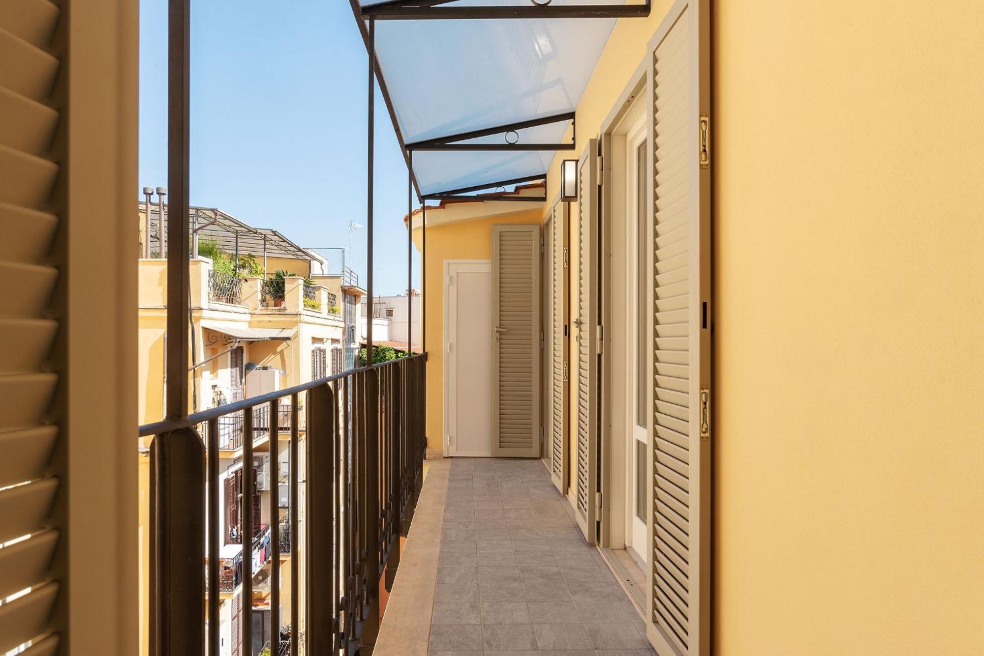 Apartment Joivy Cavour Luxury *